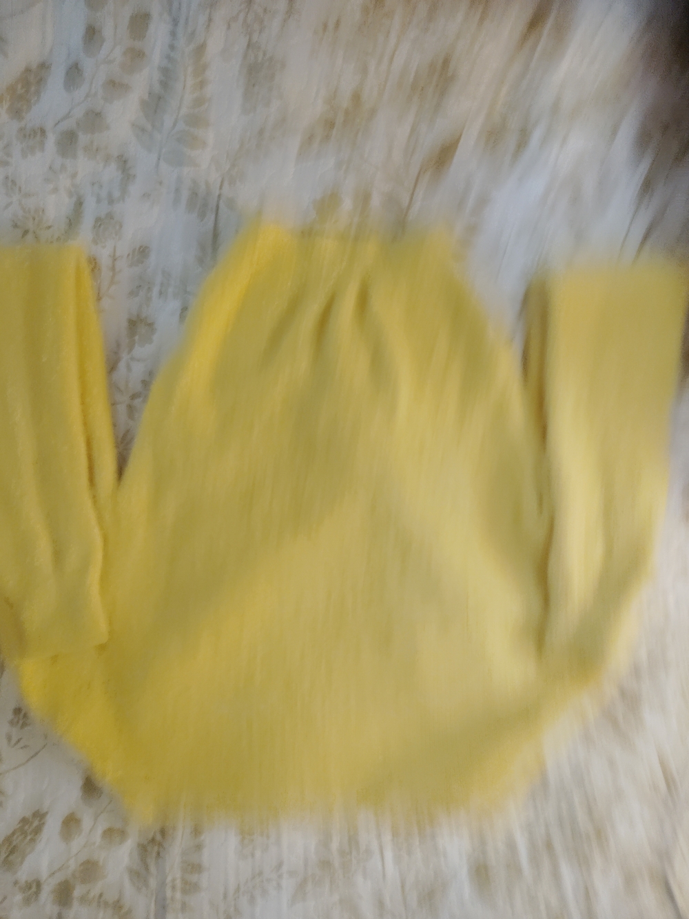 Soft Yellow Women’s Sweater - Cozy Everyday Knit